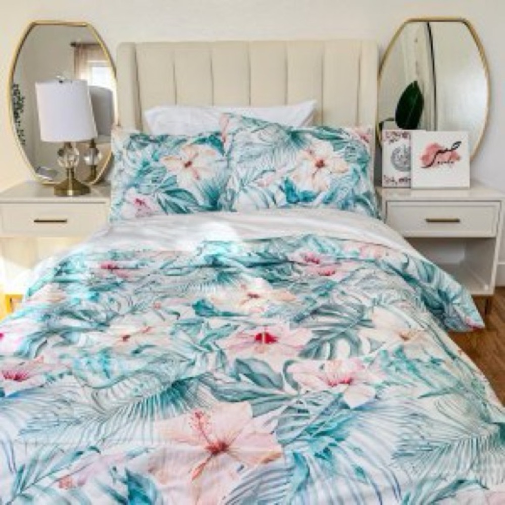 Pottery Barn Teen Tropical Floral Duvet Cover - Green and Pink